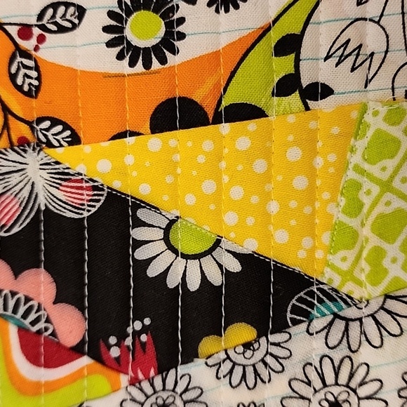 Handmade zippered Makeup case - Picture 5 of 5